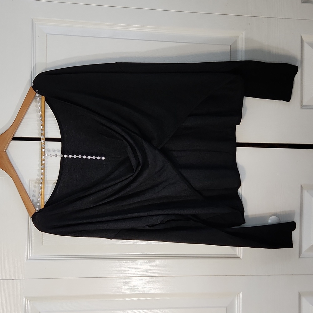 Chic Me Black Long Sleeve Top Size XL Criss Cross Back With Pearls‎ Chic Evening